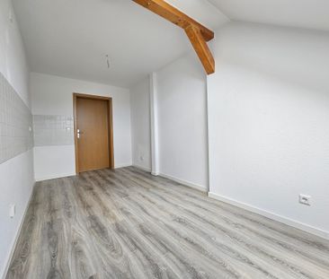 Zentral gelegene Wohnung mit sehr guter Anbindung - Photo 1