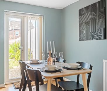 3 Bed Terraced House, Madden Close, NG5 - Photo 5