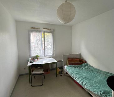 Location Appartement 1 pièce 20m² PAU 64000 - Photo 1