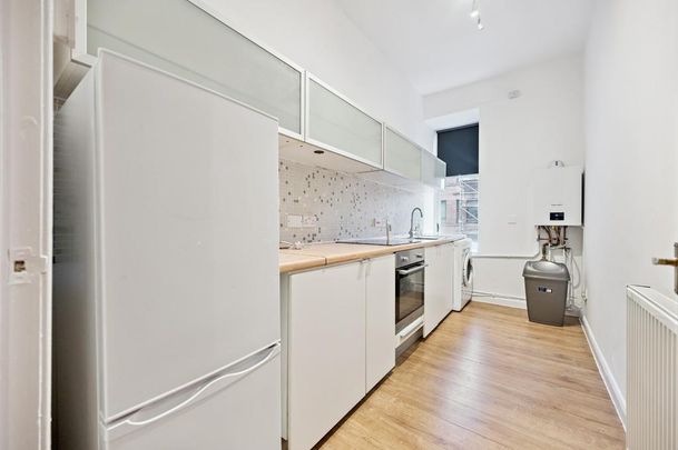 1 bedroom flat to rent - Photo 1
