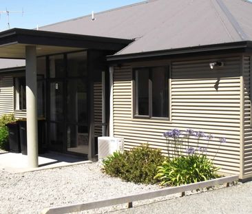 Accommodation close to S.I.T! - Photo 3