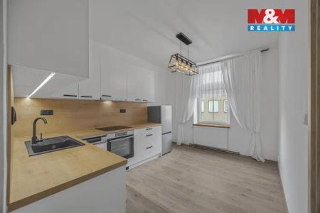 Pronájem bytu 1+1, 48 m - Photo 3