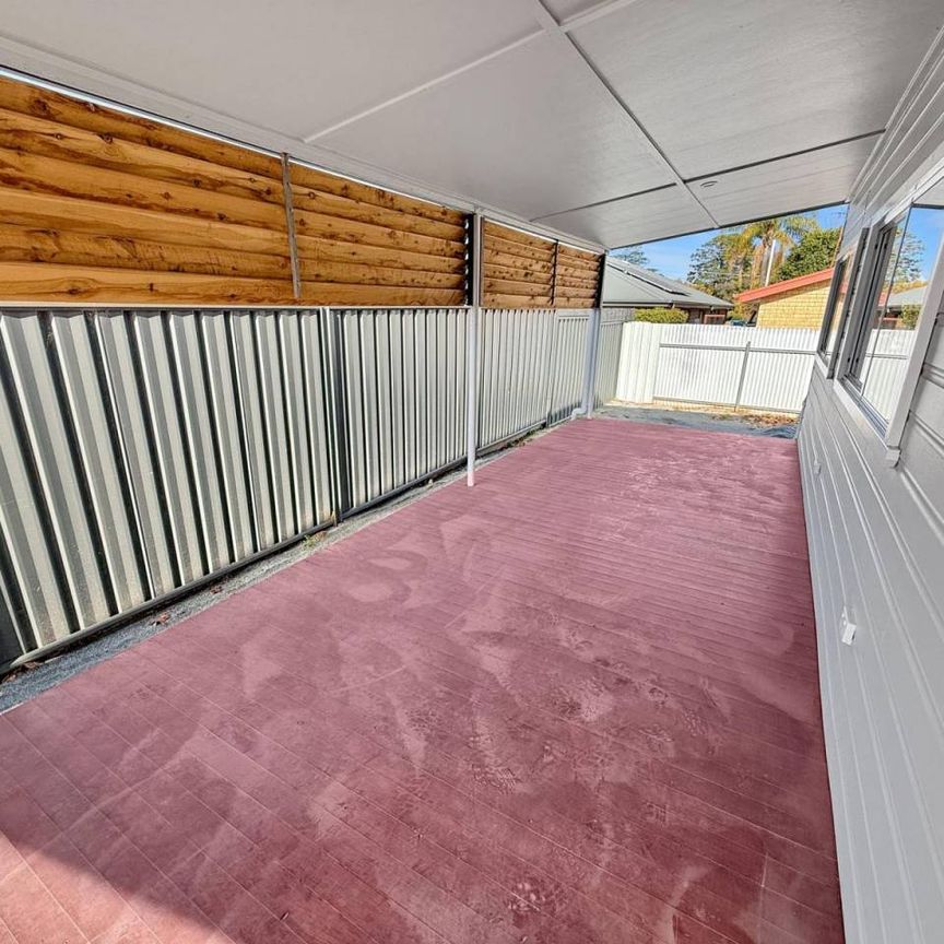 BEAUTIFULLY RENOVATED COTTAGE - Photo 1