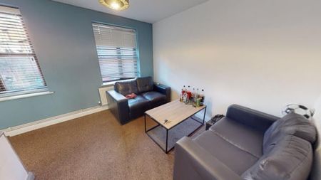 4 bedroom house to rent - Photo 2