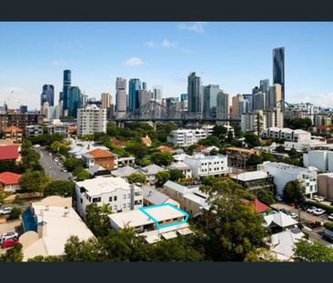 13/650 Brunswick Street, New Farm, Qld 4005 - Photo 3