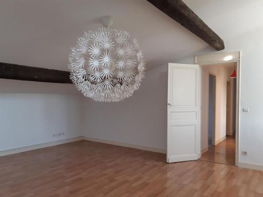 Location Appartement 3 pièces 71m² BORDEAUX 33000 - Photo 1
