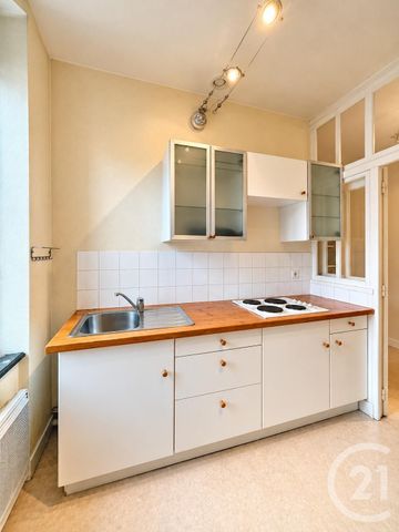 Location Appartement 2 pièces 36m² MOULINS 03000 - Photo 3