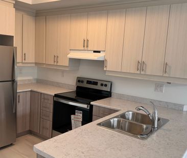 For Lease - 783 stanstead Path, Oshawa, Ontario - Photo 2