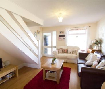 2 bedroom terraced house to rent - Photo 1