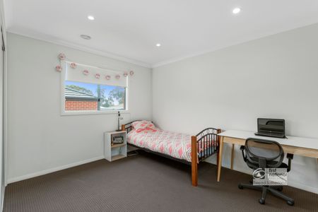 5 Eaglewood Way, California Gully - Photo 5