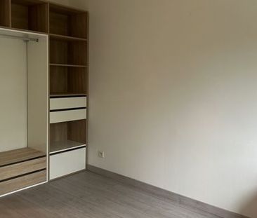 Appartement 3 pièces 72m2 REIMS 956 euros - Photo 3