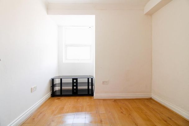 Clovelly Road,Southampton - Photo 1