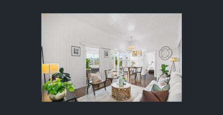 Queenslander with Flexible Living & Alfresco Balcony - Photo 4