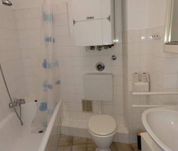 Schöne 3 Zimmer Whg. m. Balkon 15 Min. zur MHH zu Fuß! - Photo 4