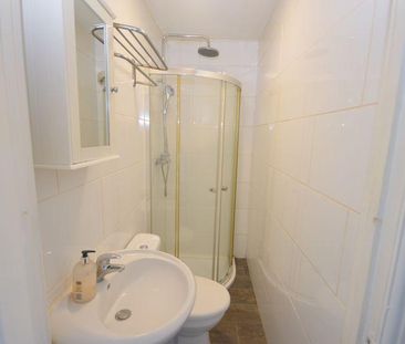 1 bedroom property to rent - Photo 5