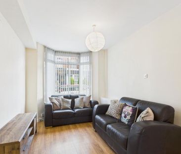 16 Colvil Street, Belfast, BT4 1PS - Photo 1