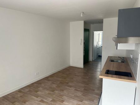 Location Appartement 1 pièce 25m² MEAUX 77100 - Photo 2