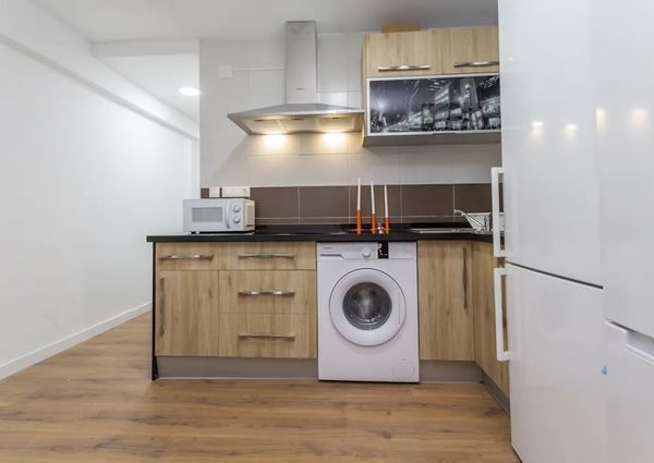 Calle Lozano de Torres, Málaga, Andalusia 29013