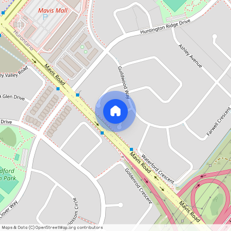 665 Dinsmore Court, Mississauga