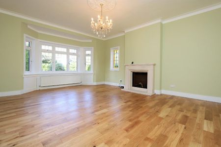 4 bedroom detached house to rent - Photo 3