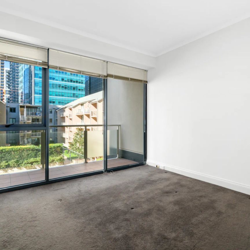 Unit 35/33 La Trobe Street, Melbourne. - Photo 1