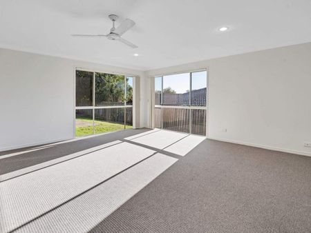 71 Billinghurst Crescent, 4209, Upper Coomera Qld - Photo 2