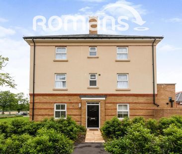 4 bedroom semi-detached house to rent - Photo 2