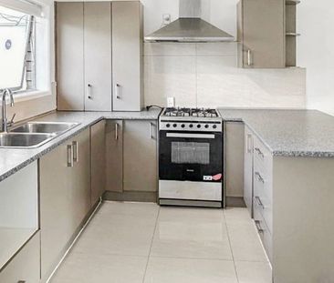 2 bedroom home for Rent in Papatoetoe! - Photo 2