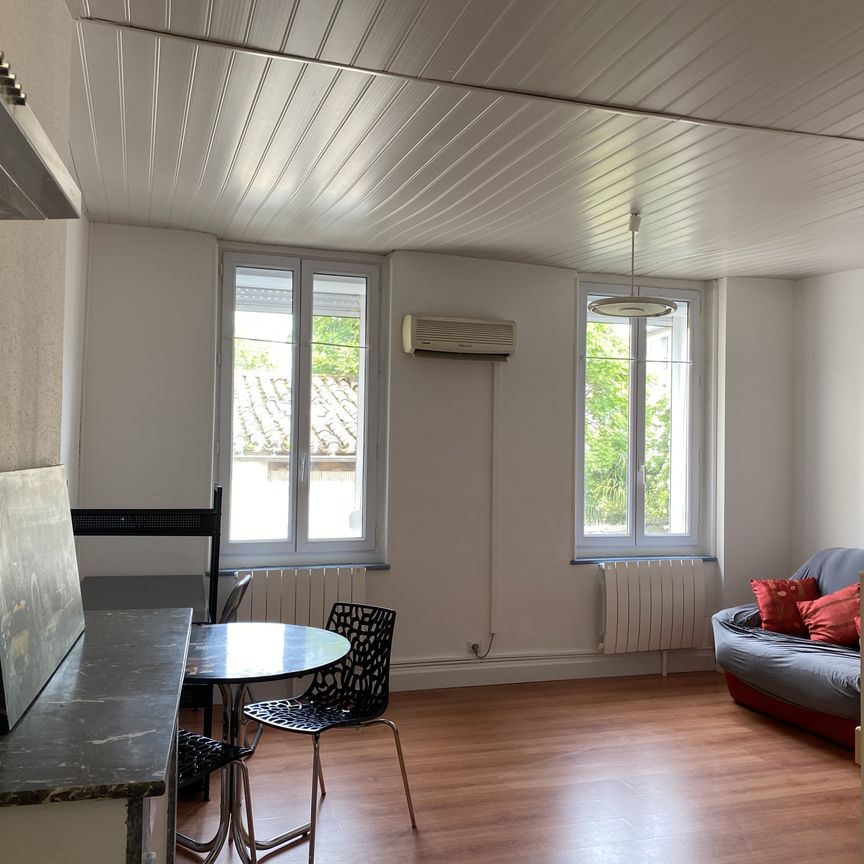 Location Appartement 1 pièce 28m² CASTELNAUDARY 11400 - Photo 1