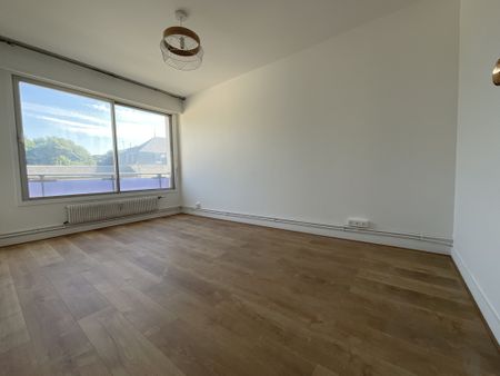 A LOUER - Rue des Poulies - T3 de 70m² avec Terrasse, parking et cave. - Photo 5