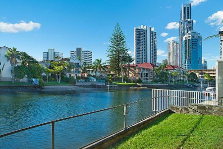 14 Paradise Island, Surfers Paradise, QLD 4217 - Photo 4