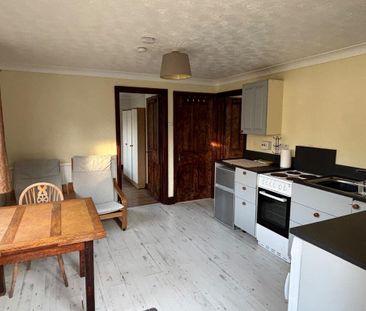 1 bedroom flat to rent - Photo 3