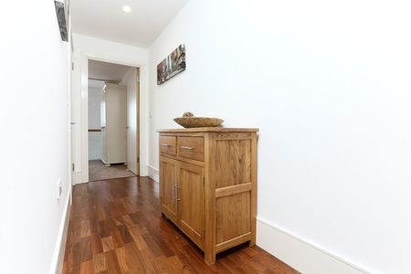 1 Bed Flat, Highbury Stadium Square, N5 - Photo 2