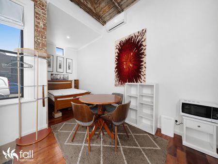 Niche Studio Apartment - Photo 3