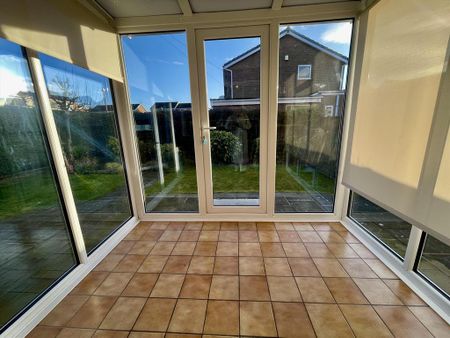 2 bedroom detached house to rent - Photo 5