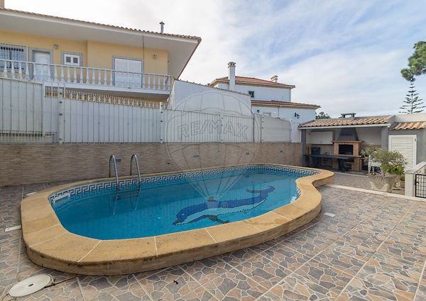 Moradia T4 em Setúbal