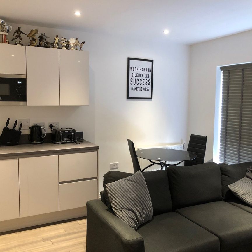 1 bedroom apartment to rent - Photo 1