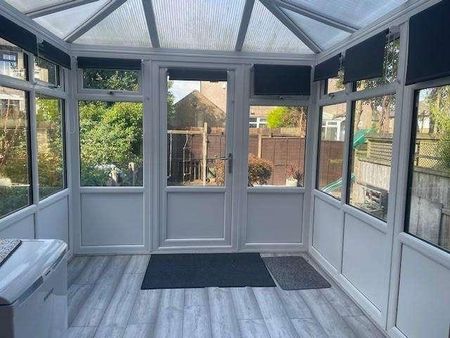 Beechwood Avenue, Bradford, BD6 - Photo 4