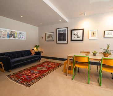 3 bedroom maisonette to rent - Photo 2