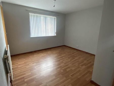 15 Glebetown Drive, Downpatrick, BT30 6QG - Photo 3