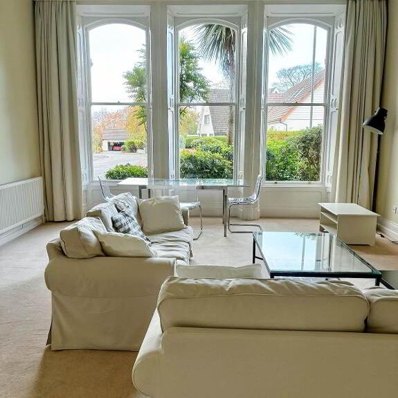 3 Moat Apartment, 8 Motelands Old Holywood Road, East Belfast, Belfast, BT4 2JH - Photo 1