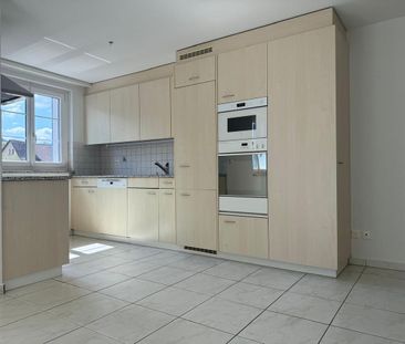 CHARMANTE WOHNUNG MIT SONNIGEM BALKON - Foto 3