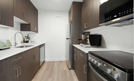 2 Bedroom – 1311 Main Street - Photo 5