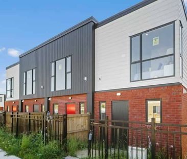 35 Hearth Street, Flat Bush - Photo 4