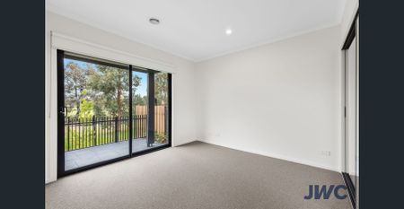 Beautiful Family Home - Photo 3