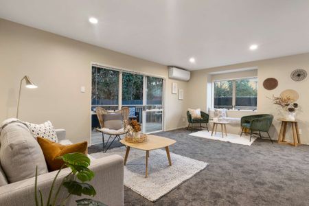 Three bedroom home in Remuera! - Photo 5