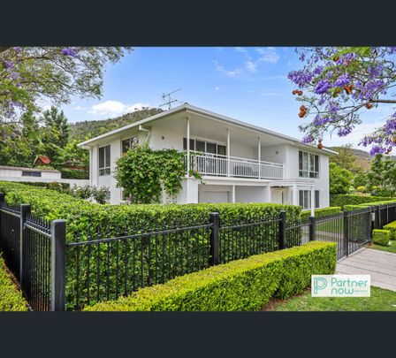 11 Woodside Road, Tamworth, NSW 2340 - Photo 1