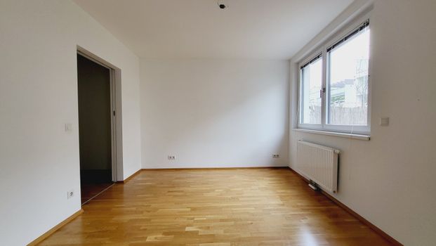 Moderne Zwei-Zimmer-Wohnung mit herrlicher Terrasse in U-Bahn-Nähe - Foto 1