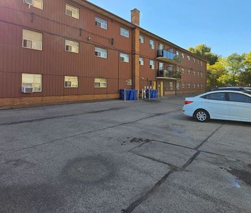 For Lease - 416 E 42nd Street Unit# 101, Hamilton, Ontario - Photo 3