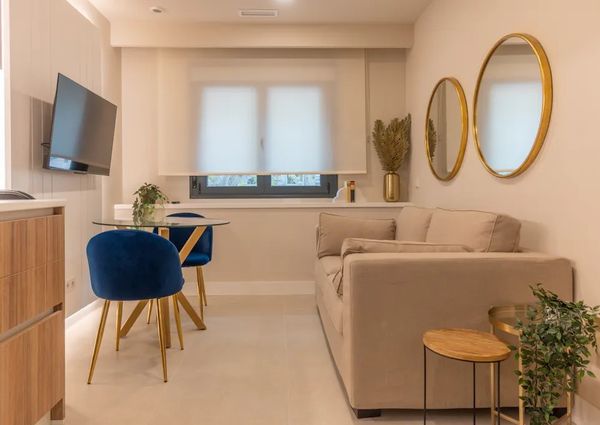 Paseo de las Delicias, Madrid, Community of Madrid 28045